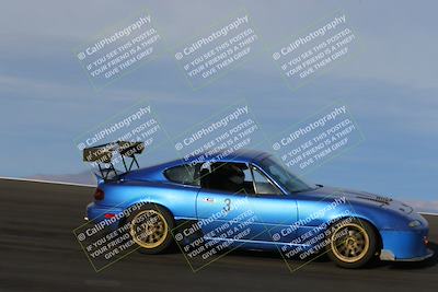 media/Jan-08-2023-SCCA SD (Sun) [[8f6a5b9391]]/Advanced Group/Session 1 (Bowl)/